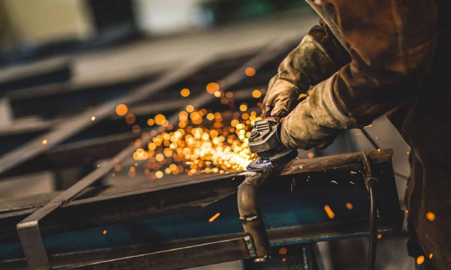 عتاقة تصعد بأرباحها بنهاية سبتمبر 2024